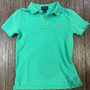 3 polos in like new condition